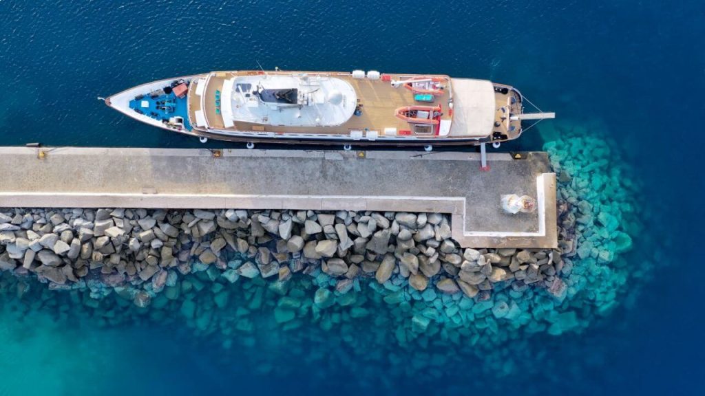 Motor Yacht Callisto (3)