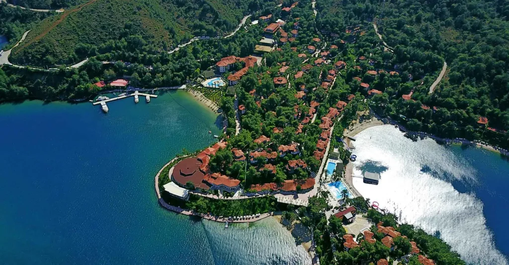 Club & Hotel Letoonia