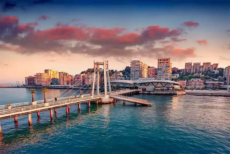 Farewell in Durrës