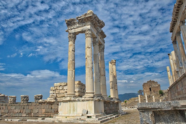 Dikili, Gateway to Pergamon