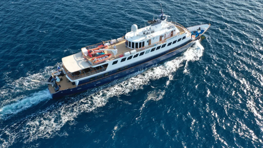 M/Y Callisto under way, seen from the air