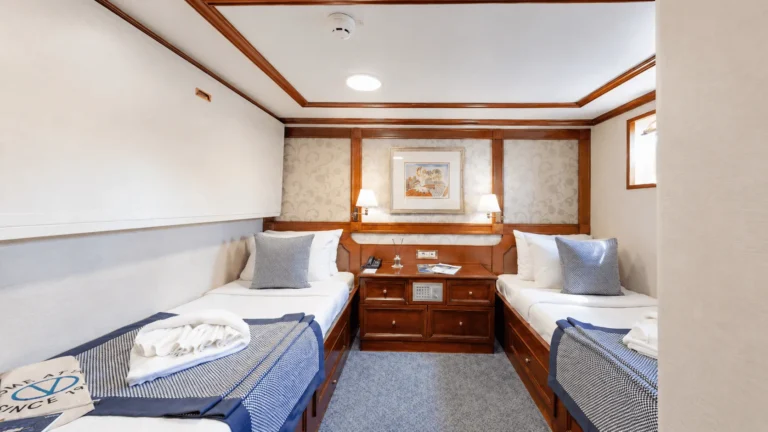 Category B cabin on M/Y Callisto