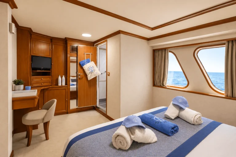 Category P cabin on M/Y Callisto