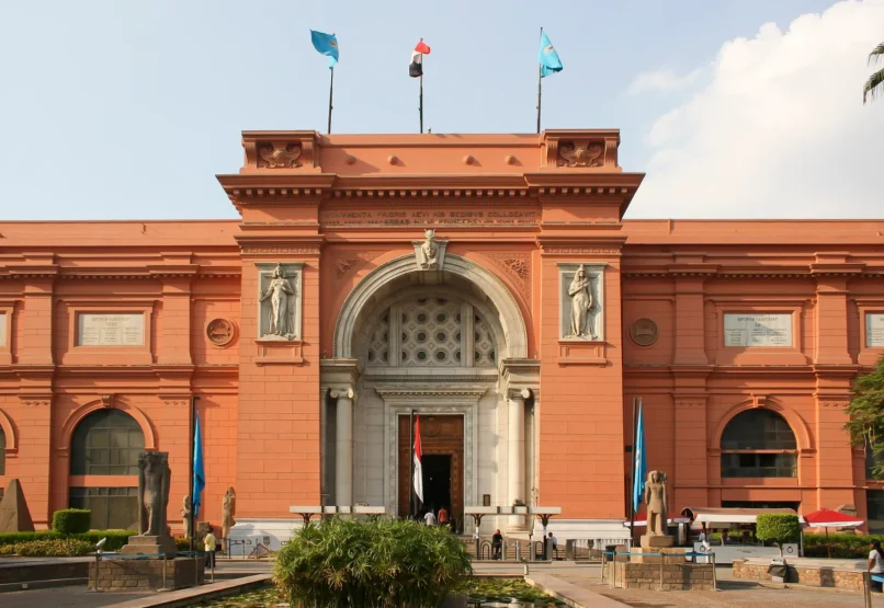 Facade of the Egyptian Museum on Tahrir Square, Cairo